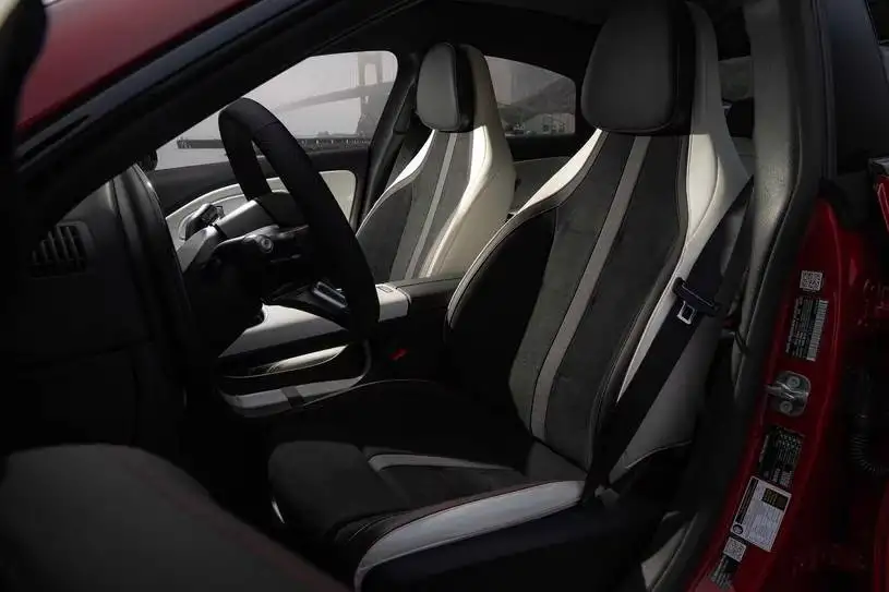 2026 Mercedes-AMG CLA Coupé: Preis, Ausstattung, Motoren & Test - KFZPick.de