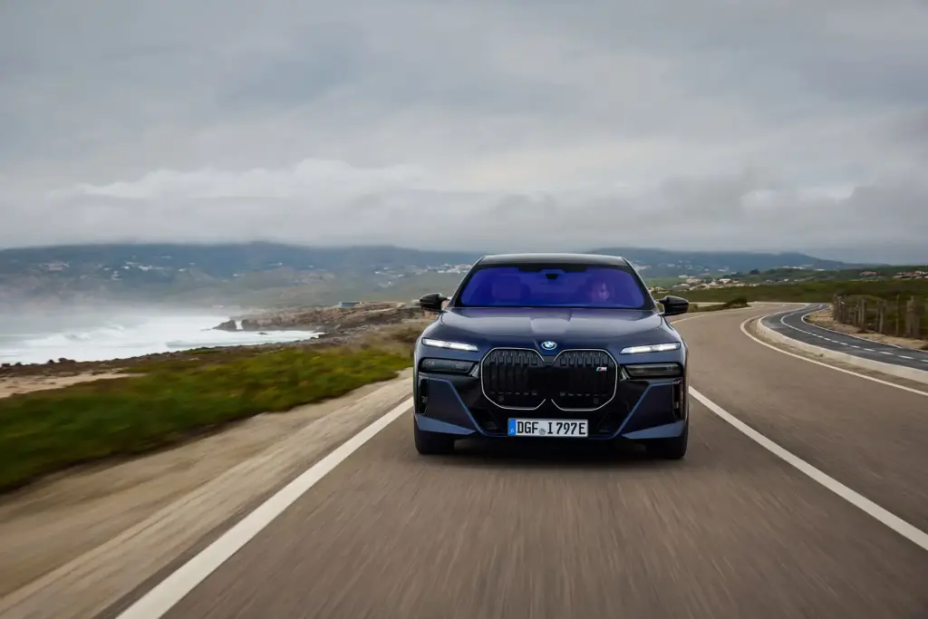 2025 BMW i7: Preise, Modelle & technische Daten - KFZPick.de
