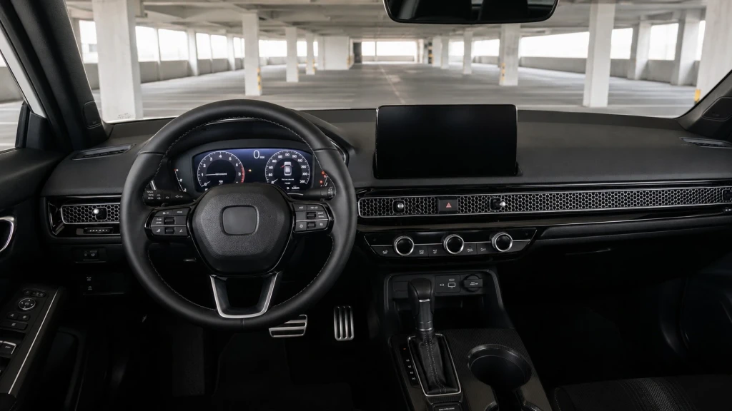Der moderne und übersichtliche Innenraum des Honda Civic der aktuellen Generation.